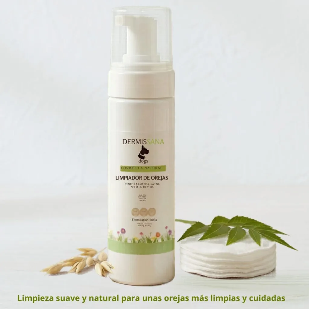 Espuma limpiadora natural para orejas de perros Dermissana Natura